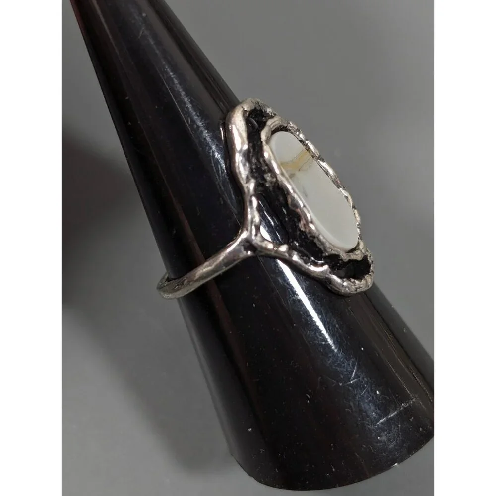 Boho Western‎ Gray Faux Stone silver Tone Oval Ring Size 7.75